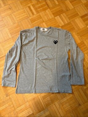 Play Comme des Garcons Long Sleeve Gray Heart Logo Tee